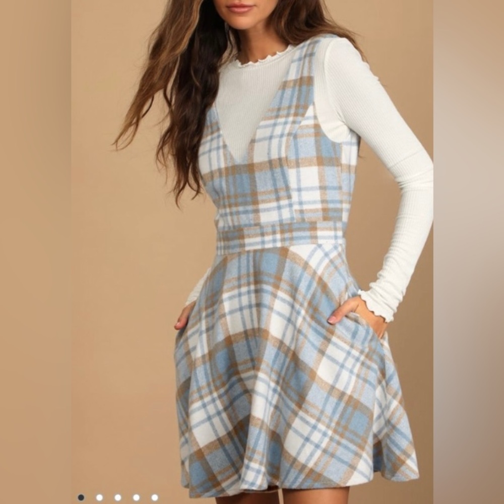 Lulus xs Blue Plaid Skater Dress With Pockets. Feels like wool!
